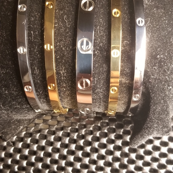 Gold Filled & Stainless Steel Bangle 4mm - Picture 6 of 11